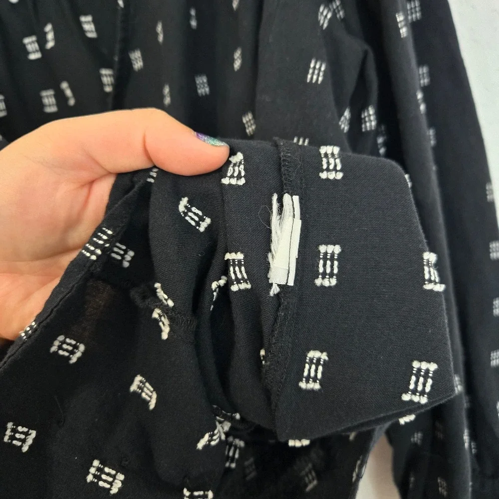 Madewell L Black White Geometric Print Wrap‎ V Neck Long Sleeve Blouse Top